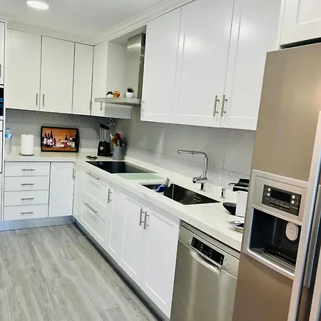 Antonio's Captain - 200m From The Apartman Peniche