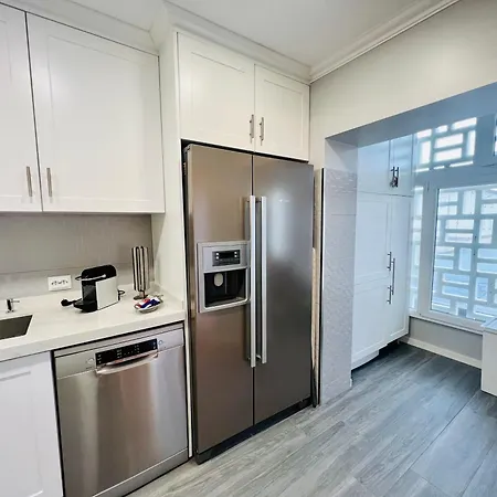 Antonio's Captain - 200m From The Apartman