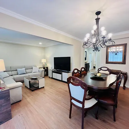 Apartman Antonio's Captain - 200m From The *